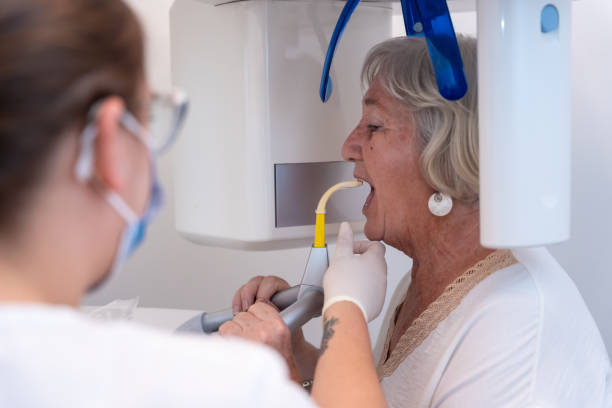 Best Emergency Dentist for Knocked-Out Tooth in Springmont, PA